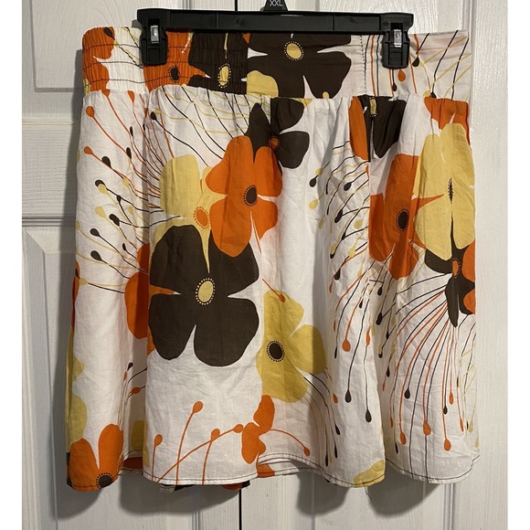Rainbow Dresses & Skirts - Rainbow floral skirt size M white brown yellow floral